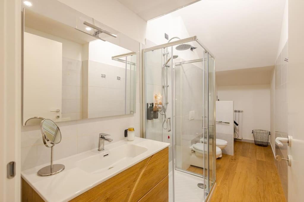 Urban House - Exclusive Park House Navigli Milan Center Appartement Buitenkant foto
